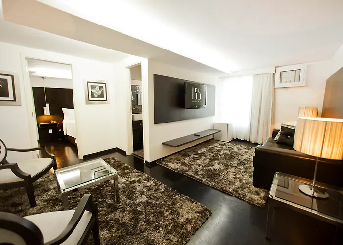 155 Hotel